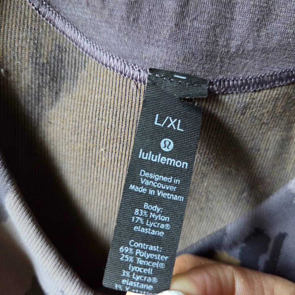 EUC LULULEMON ROBER GELLER PRINTED TANK TOP SIZE L/XL - Picture 14 of 16